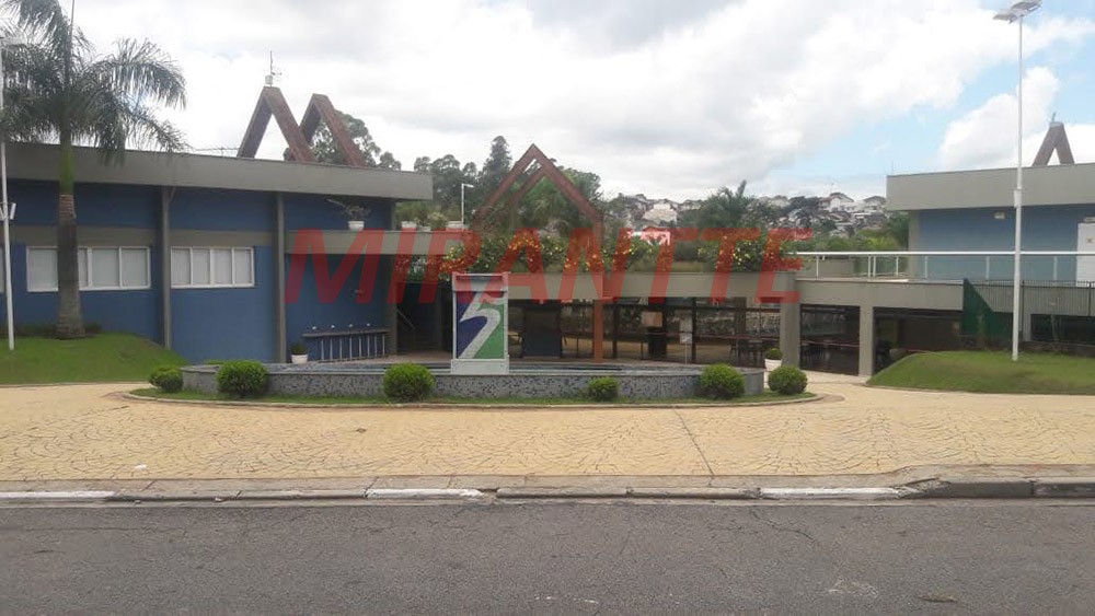 Sobrado de 335m² com 4 quartos em Jardim Fazenda Rincão