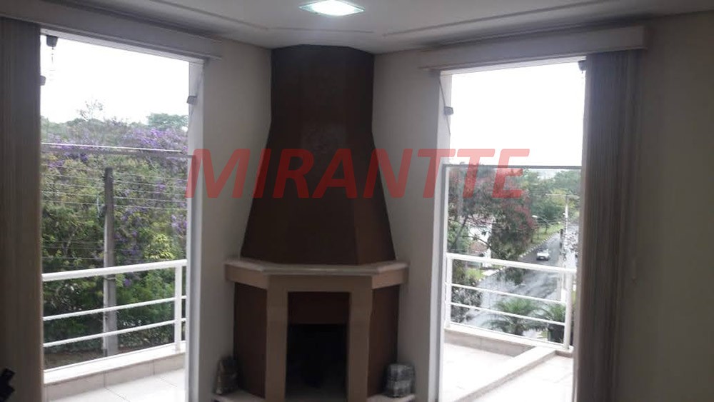 Sobrado de 335m² com 4 quartos em Jardim Fazenda Rincão