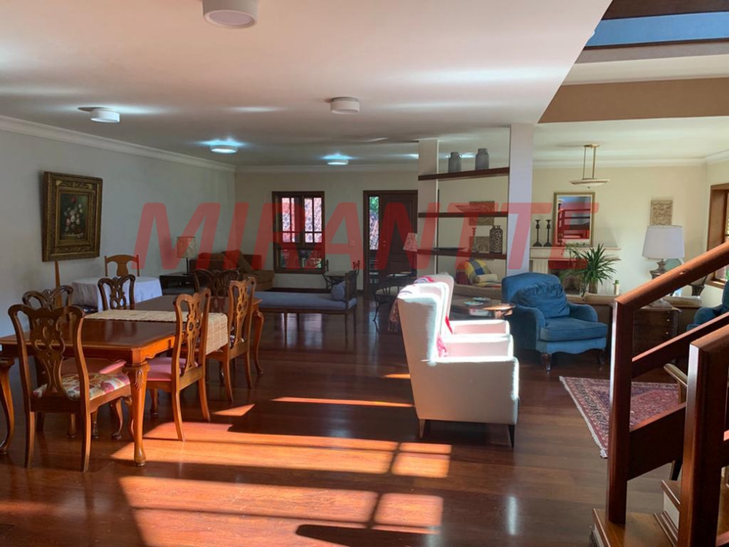 Casa terrea de 700m² com 4 quartos em Serra da Cantareira