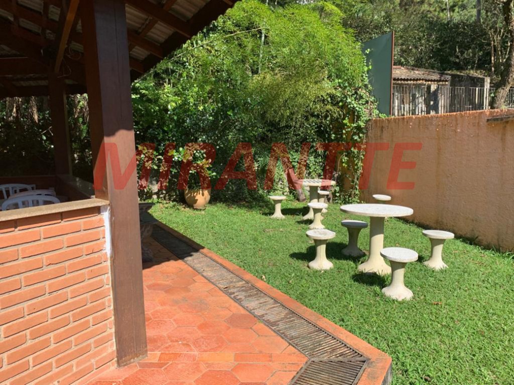 Casa terrea de 700m² com 4 quartos em Serra da Cantareira