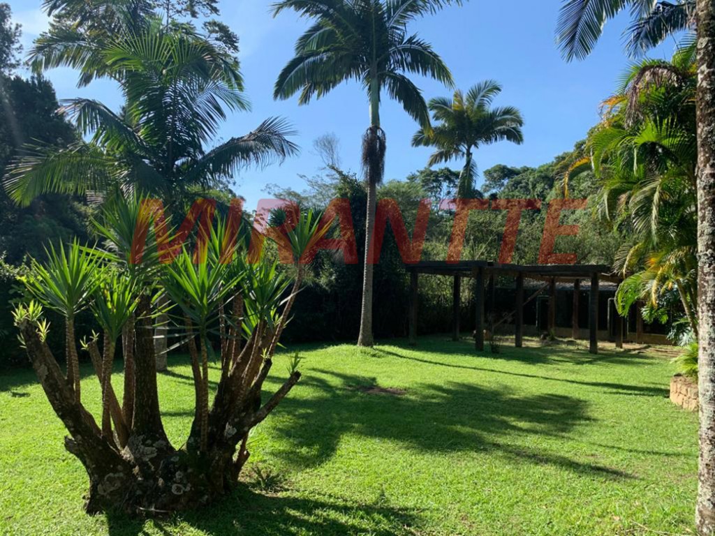 Casa terrea de 700m² com 4 quartos em Serra da Cantareira