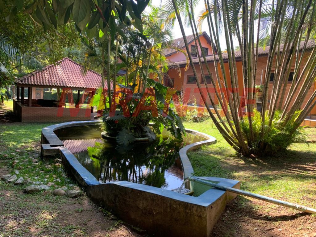 Casa terrea de 700m² com 4 quartos em Serra da Cantareira