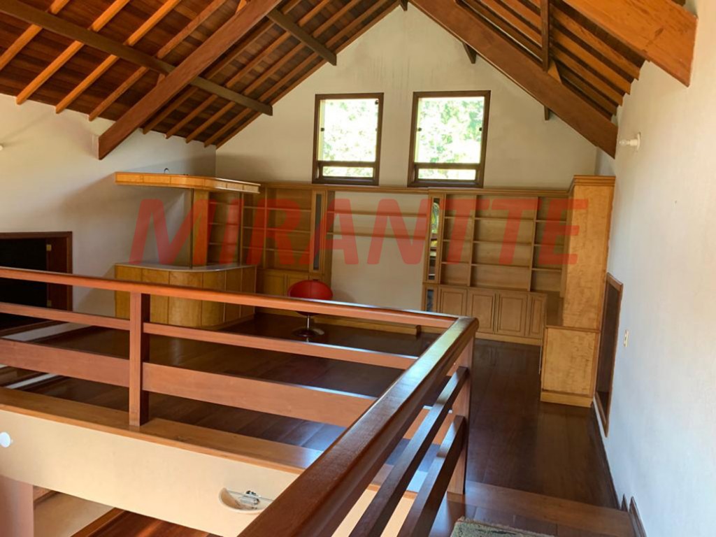Casa terrea de 700m² com 4 quartos em Serra da Cantareira