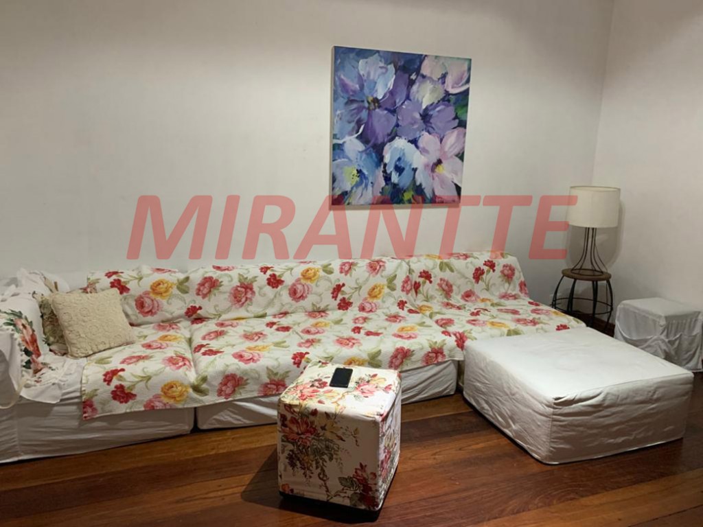 Casa terrea de 700m² com 4 quartos em Serra da Cantareira