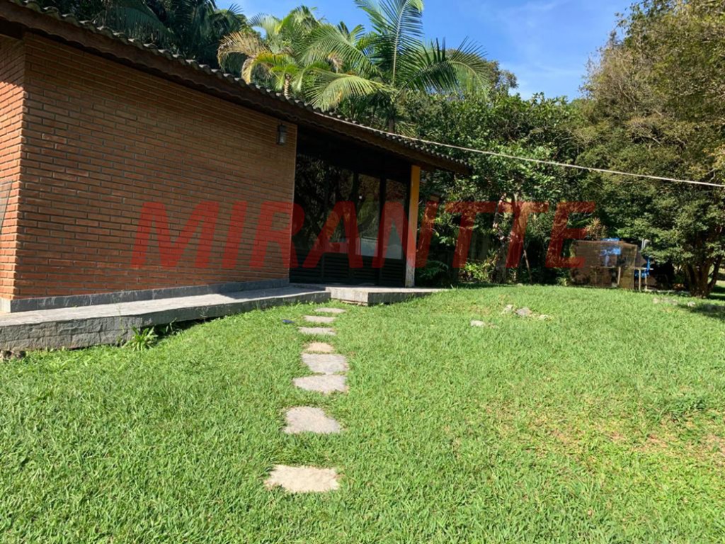 Casa terrea de 700m² com 4 quartos em Serra da Cantareira
