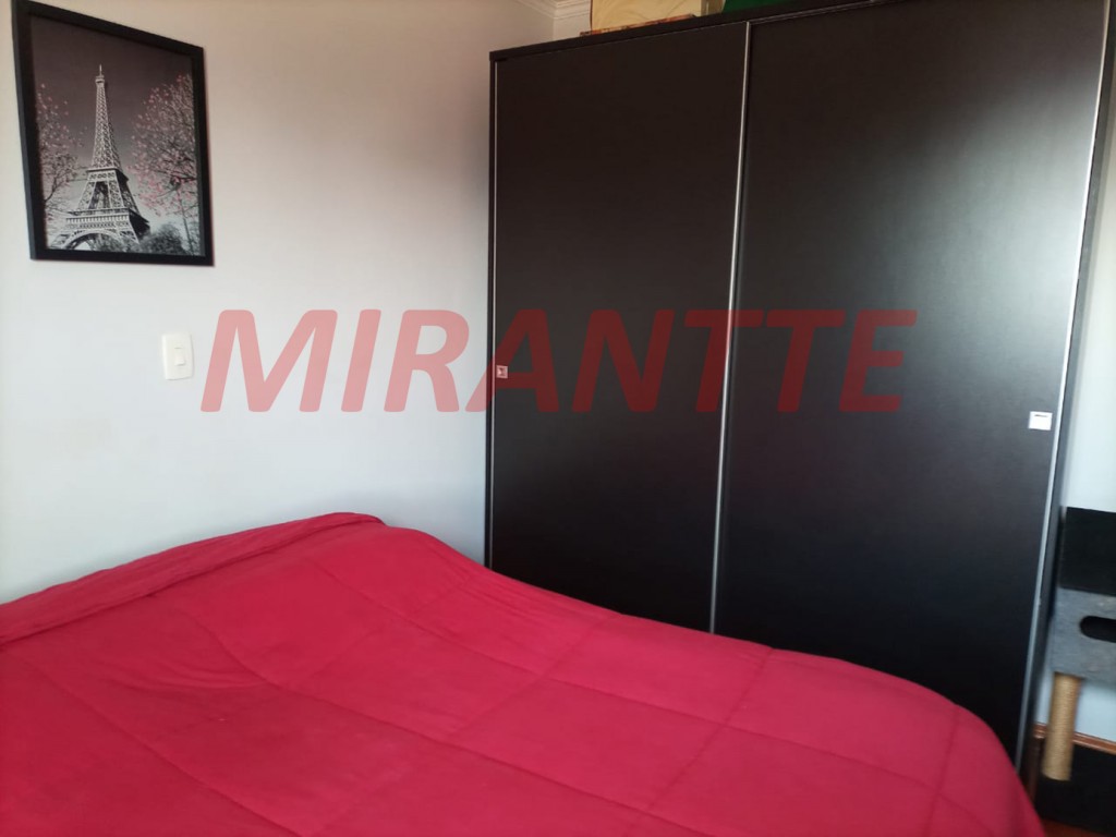 Sobrado de 230m² com 4 quartos em Santa Teresinha