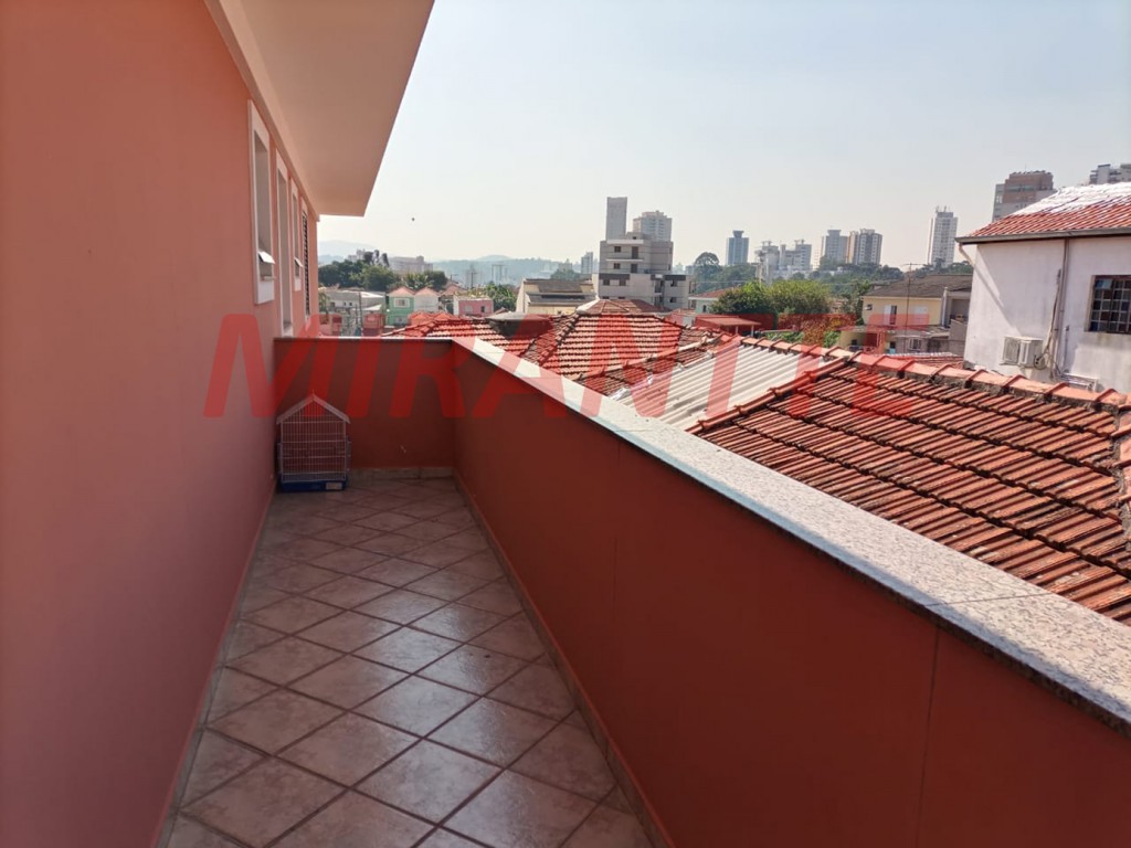 Sobrado de 230m² com 4 quartos em Santa Teresinha