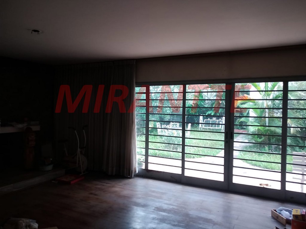 Sobrado de 341m² com 4 quartos em Jardim São Bento