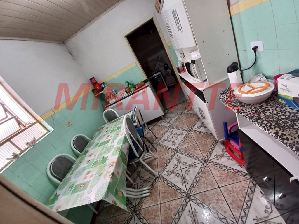 Casa terrea de 170m² com 4 quartos em Parque Peruche