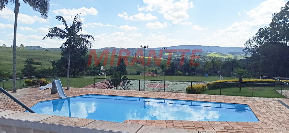Casa terrea de 185m² com 3 quartos em Dos Silvas