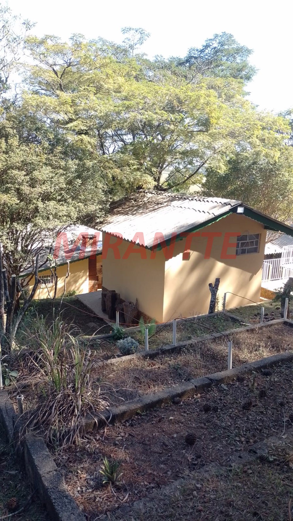 Casa terrea de 185m² com 3 quartos em Dos Silvas