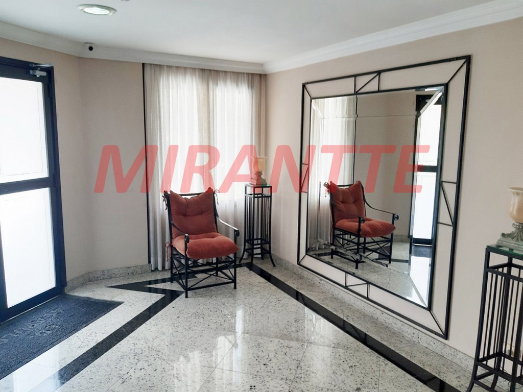 Apartamento de 106m² com 3 quartos em Água Fria