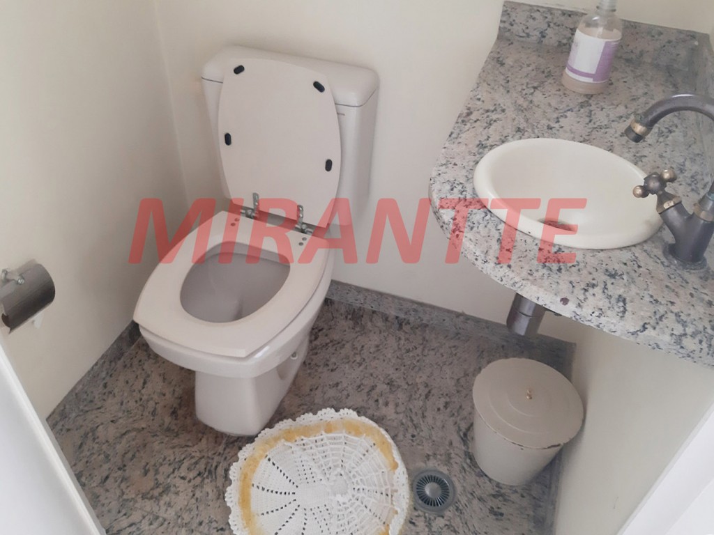 Apartamento de 106m² com 3 quartos em Água Fria