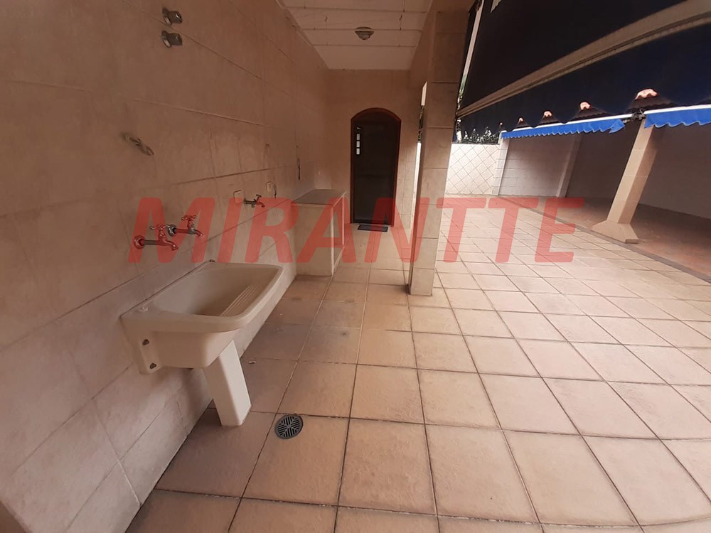 Casa terrea de 300m² com 3 quartos em Tremembe