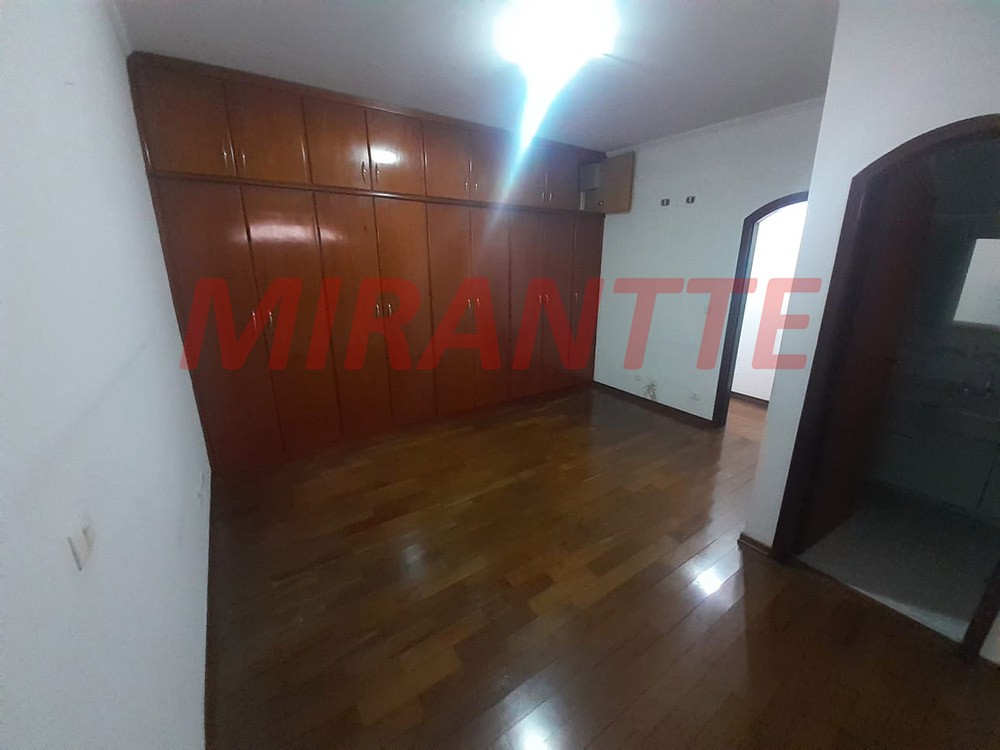 Casa terrea de 300m² com 3 quartos em Tremembe