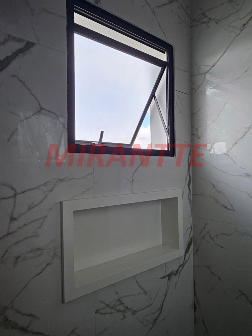 Sobrado de 133m² com 2 quartos em Vila Prado
