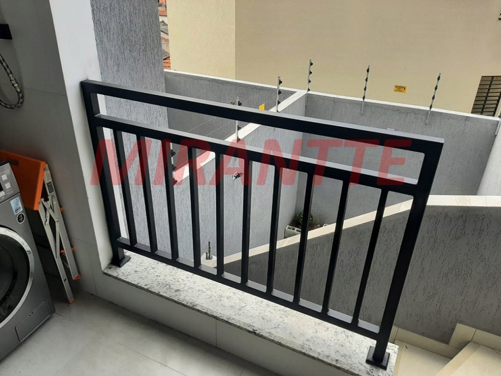 Sobrado de 133m² com 2 quartos em Vila Prado