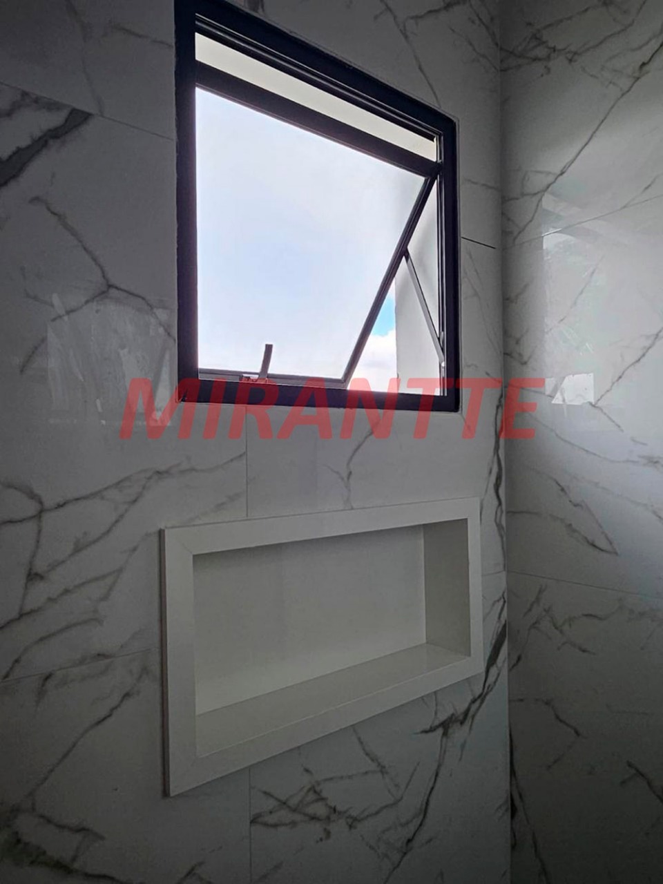 Sobrado de 134m² com 2 quartos em Vila Prado