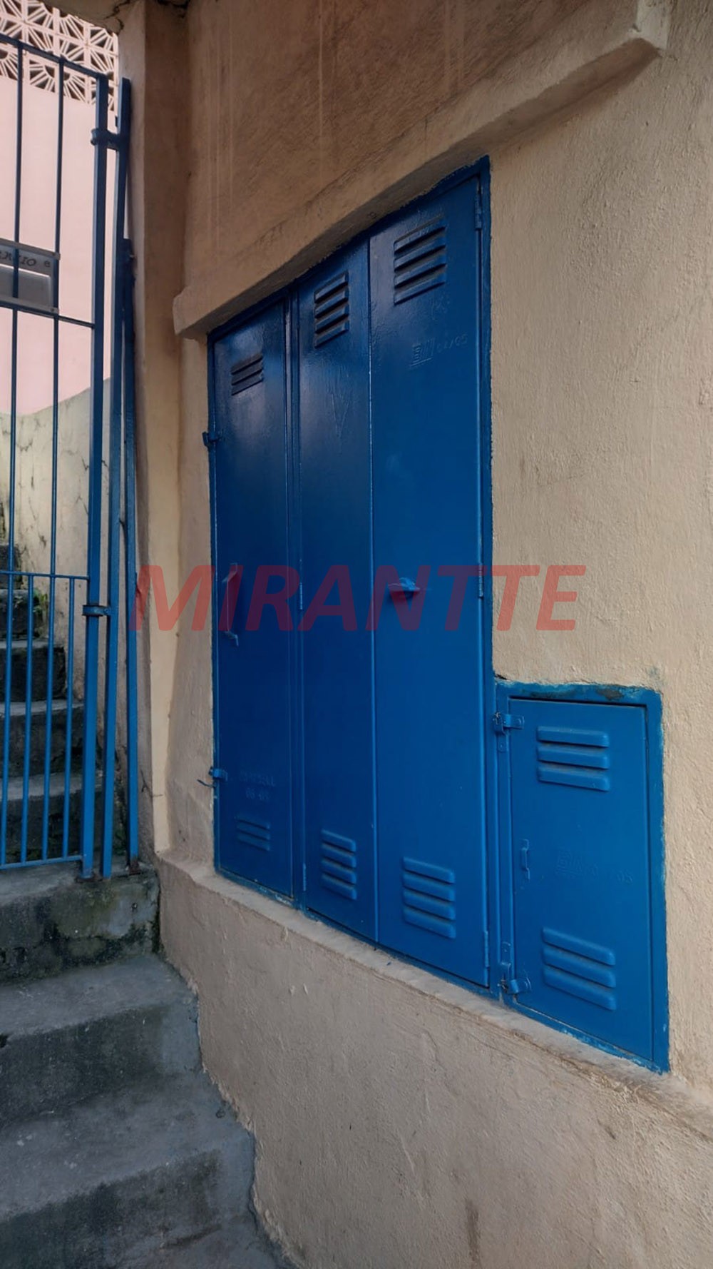Sobrado de 245m² com 7 quartos em Vila Isolina Mazzei