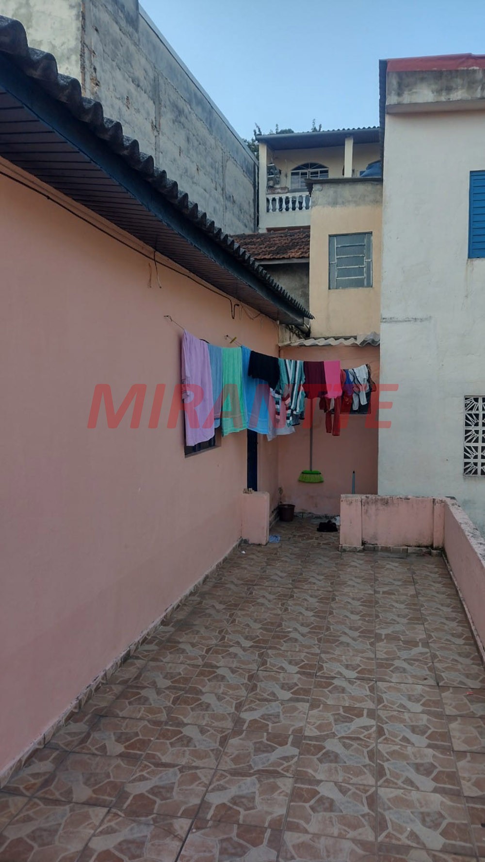 Sobrado de 245m² com 7 quartos em Vila Isolina Mazzei