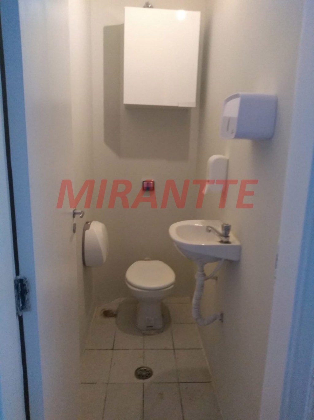 Conjunto comercial de 320m² em Santana