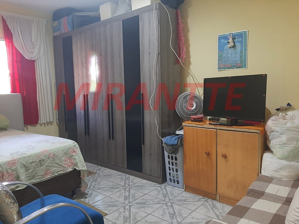 Casa terrea de 240m² com 4 quartos em Vila Medeiros