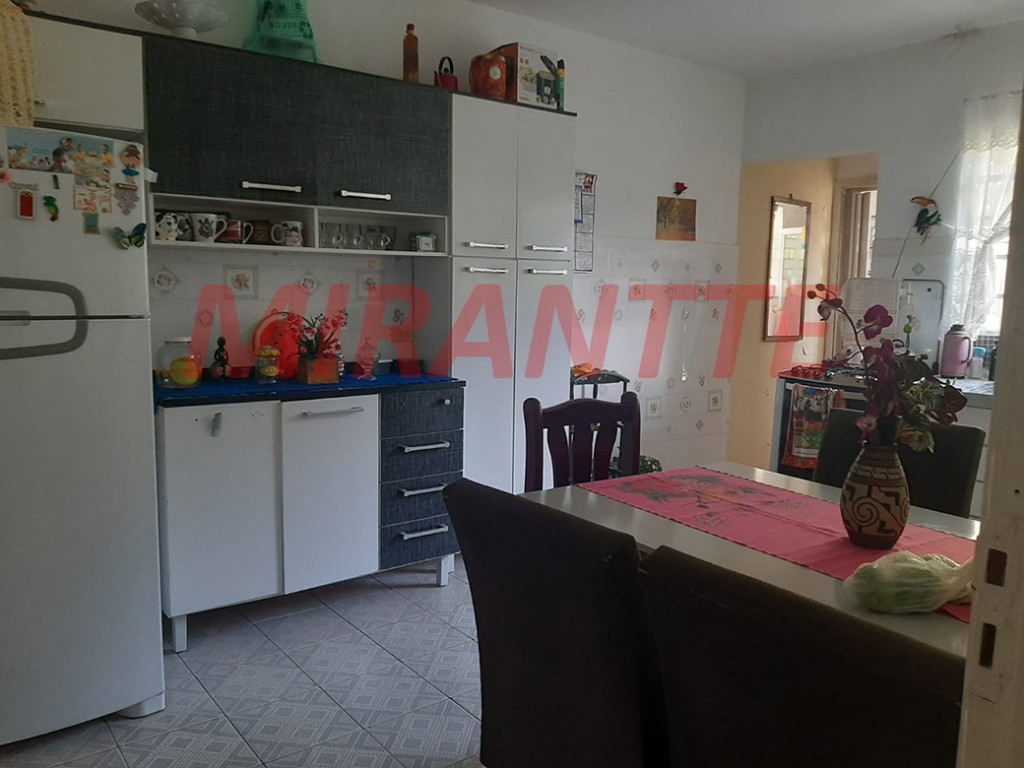 Casa terrea de 240m² com 4 quartos em Vila Medeiros