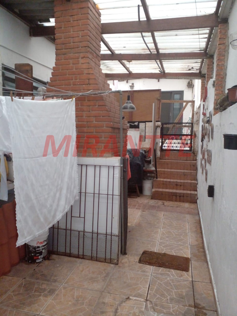 Sobrado de 246m² com 7 quartos em Ipiranga
