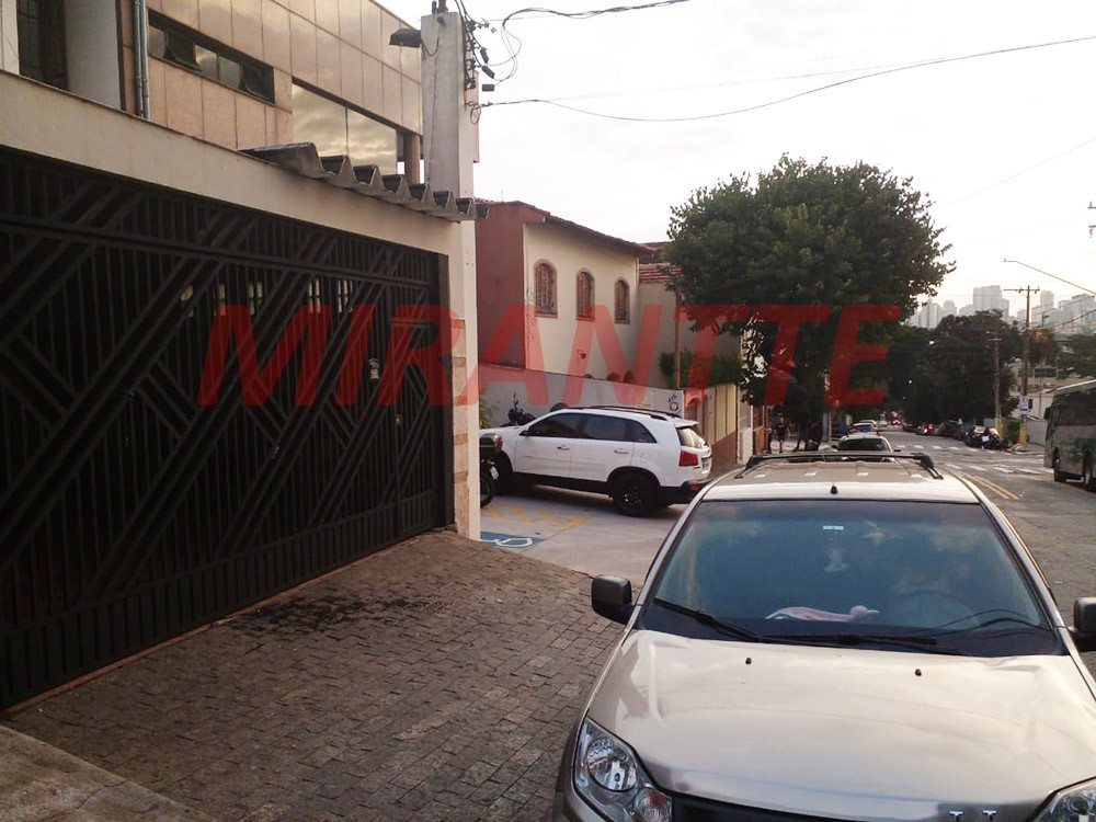 Sobrado de 246m² com 7 quartos em Ipiranga