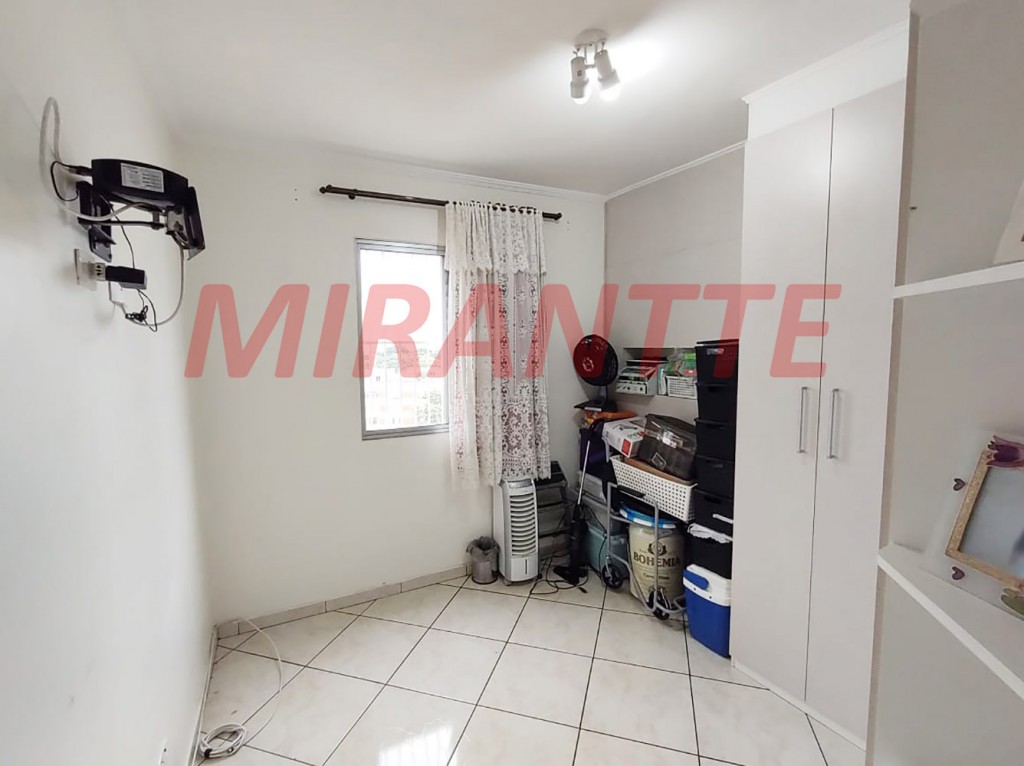 Apartamento de 75m² com 2 quartos em Jaçana