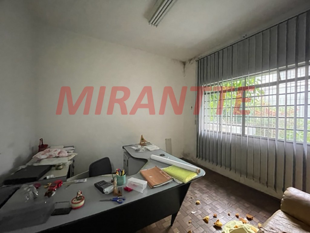 Casa terrea de 450m² com 4 quartos em Água Fria