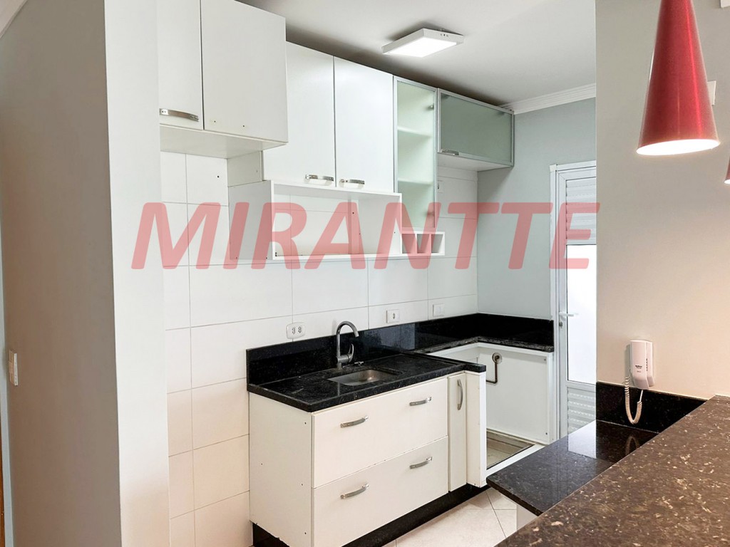 Apartamento de 76m² com 3 quartos em Vila Galvão