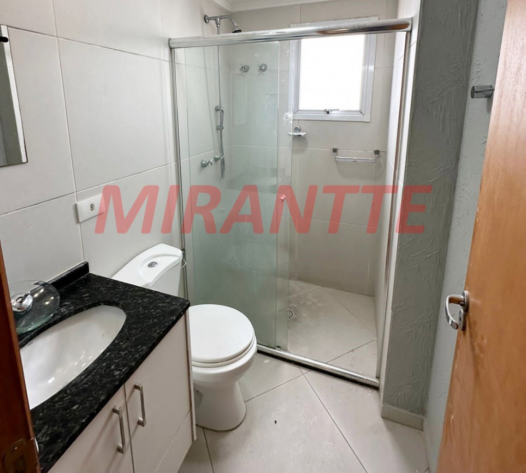 Apartamento de 76m² com 3 quartos em Vila Galvão