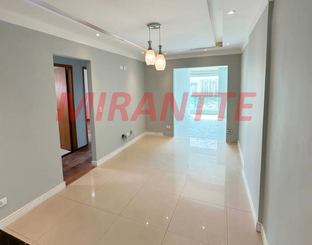 Apartamento de 76m² com 3 quartos em Vila Galvão