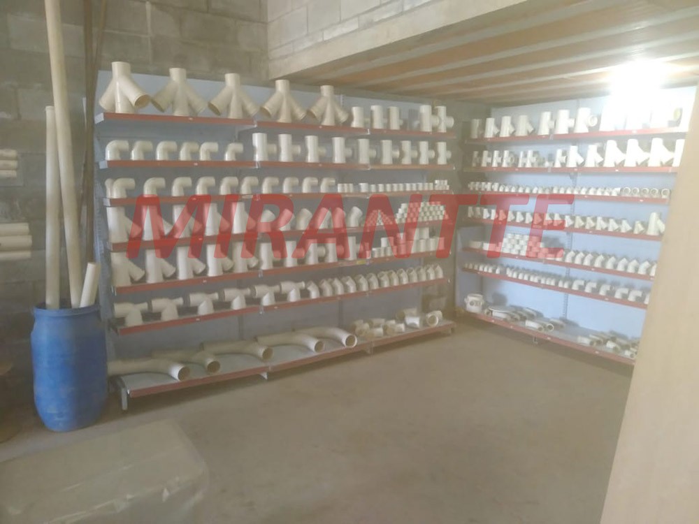 Galpao de 140m² em Laranjeiras