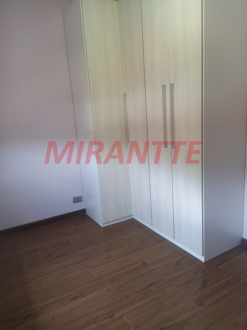 Sobrado de 96m² com 3 quartos em Parque Casa De Pedra