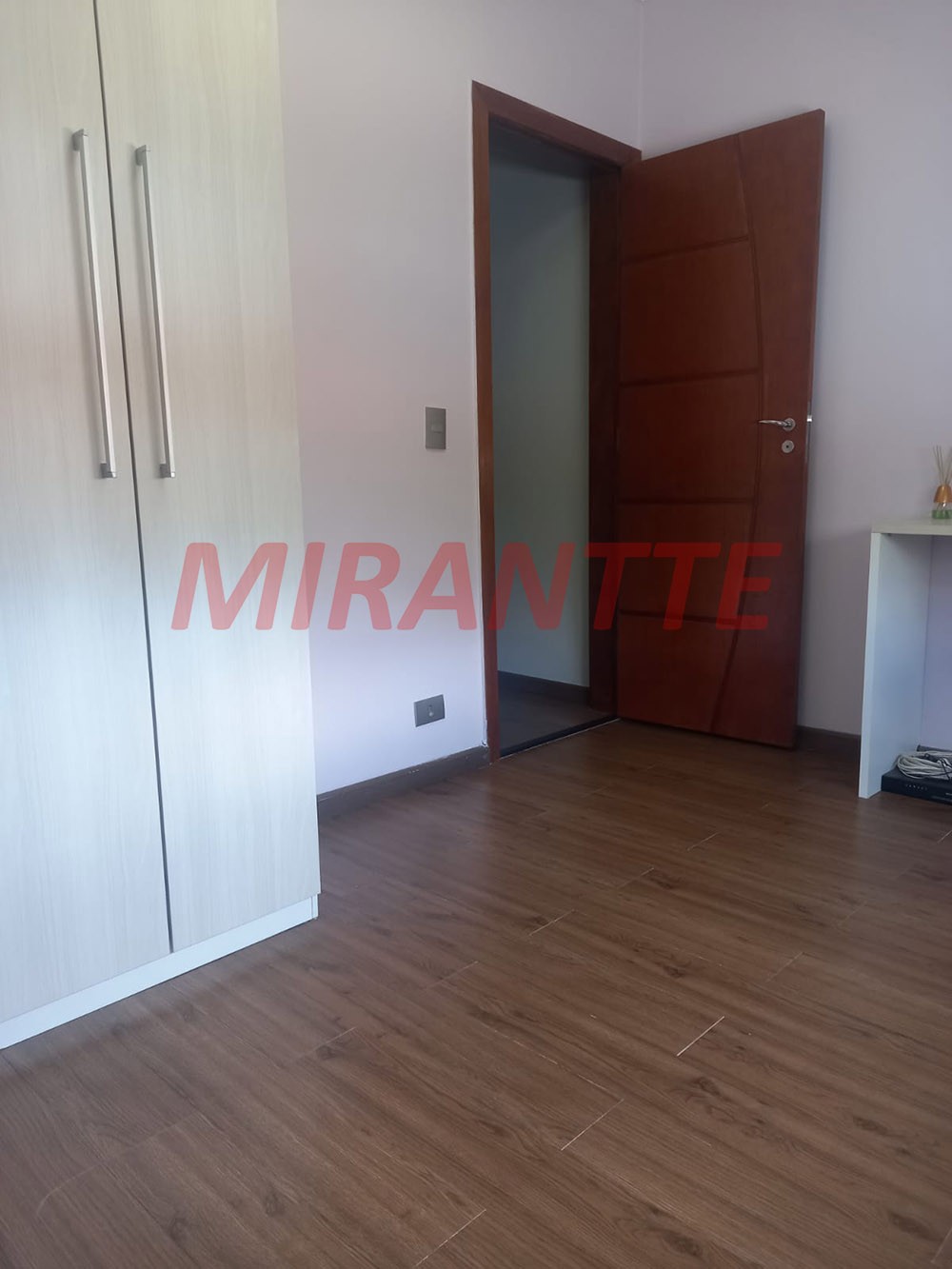 Sobrado de 96m² com 3 quartos em Parque Casa De Pedra