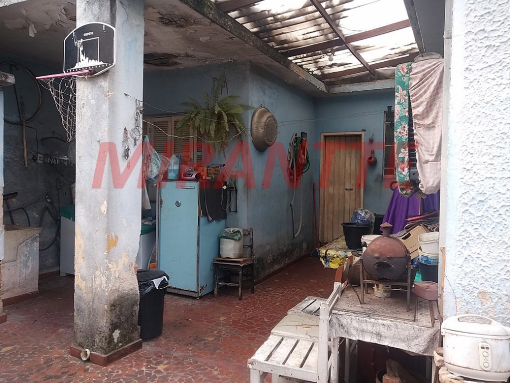 Terreno de 238m² em Santana