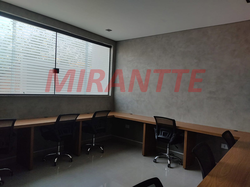 Apartamento de 46m² com 2 quartos em Vila Ester