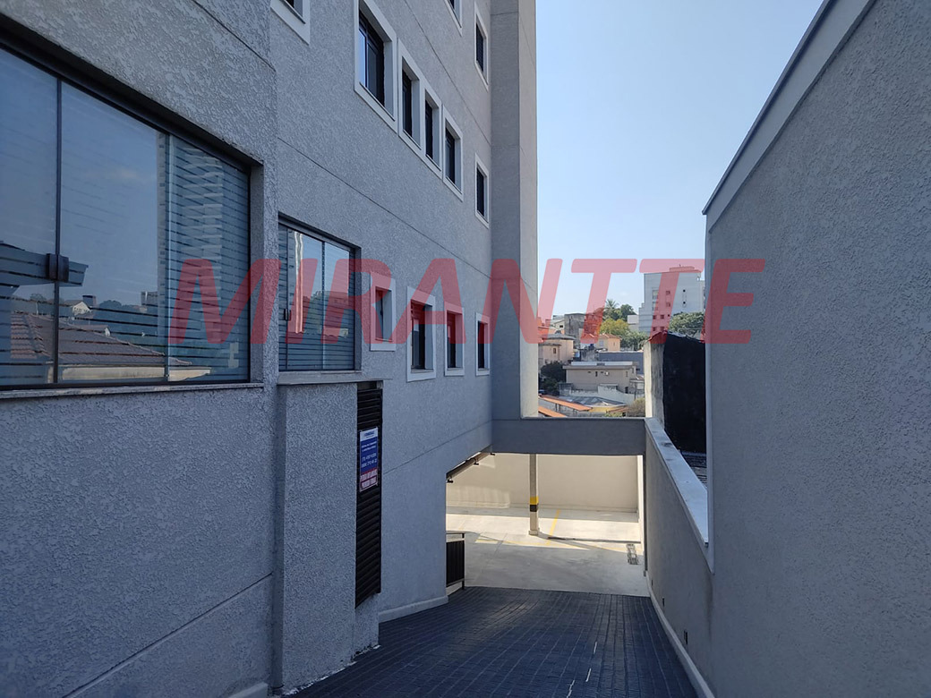 Apartamento de 46m² com 2 quartos em Vila Ester