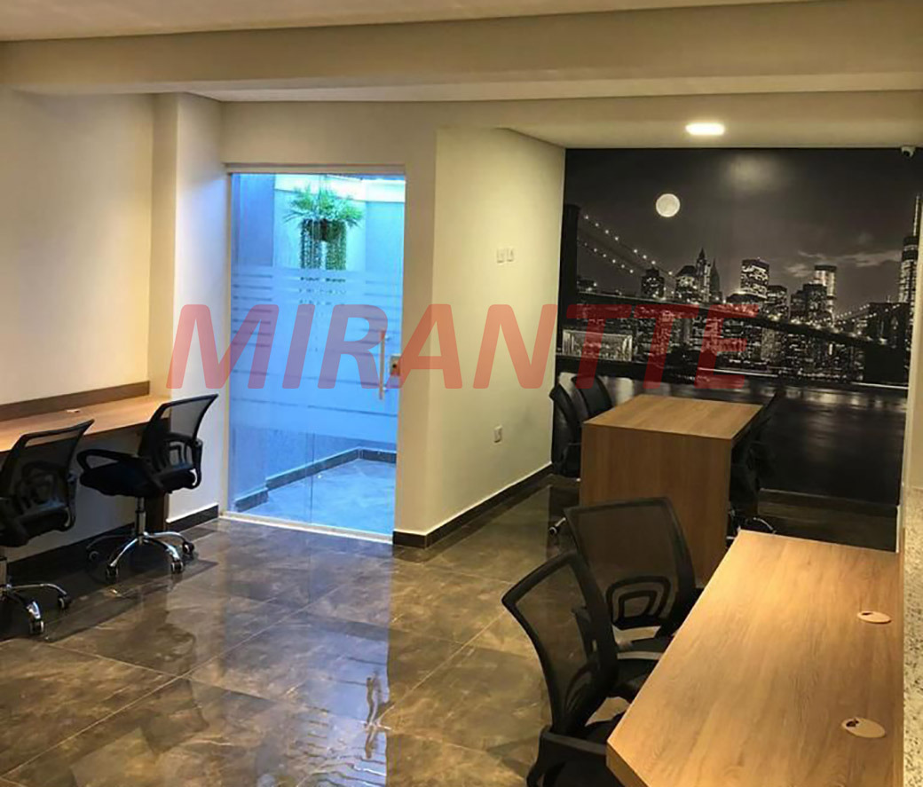 Apartamento de 46m² com 2 quartos em Vila Ester