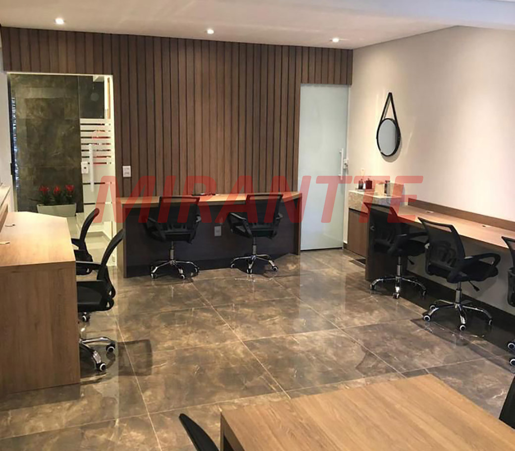 Apartamento de 46m² com 2 quartos em Vila Ester