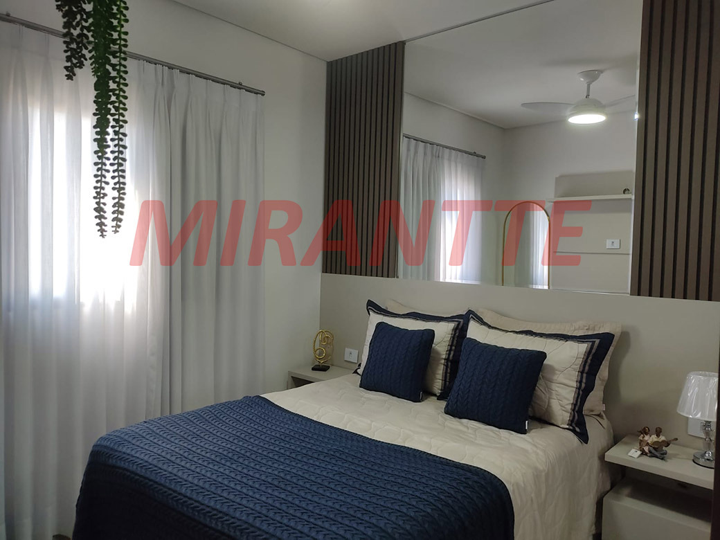 Apartamento de 46m² com 2 quartos em Vila Ester
