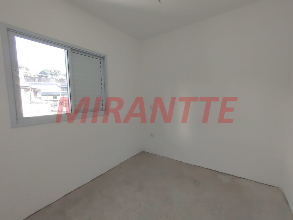 Apartamento de 42m² com 2 quartos em Santana