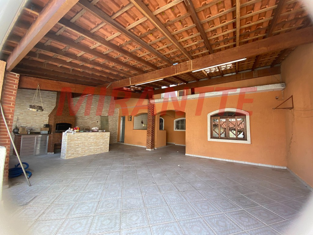 Casa terrea de 274m² com 3 quartos em Jardim Santa Cecília