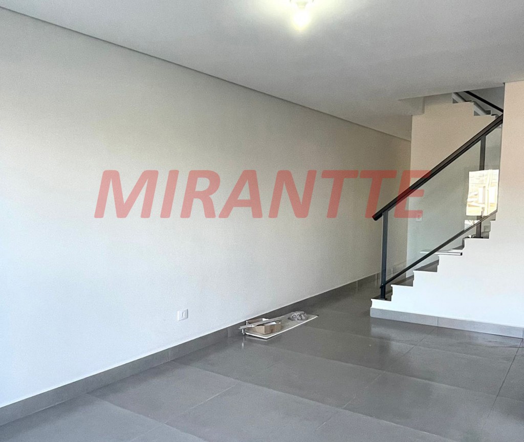 Sobrado de 115m² com 3 quartos em Jardim do Lago