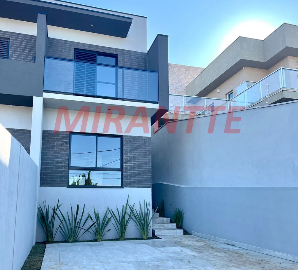 Sobrado de 115m² com 3 quartos em Jardim do Lago