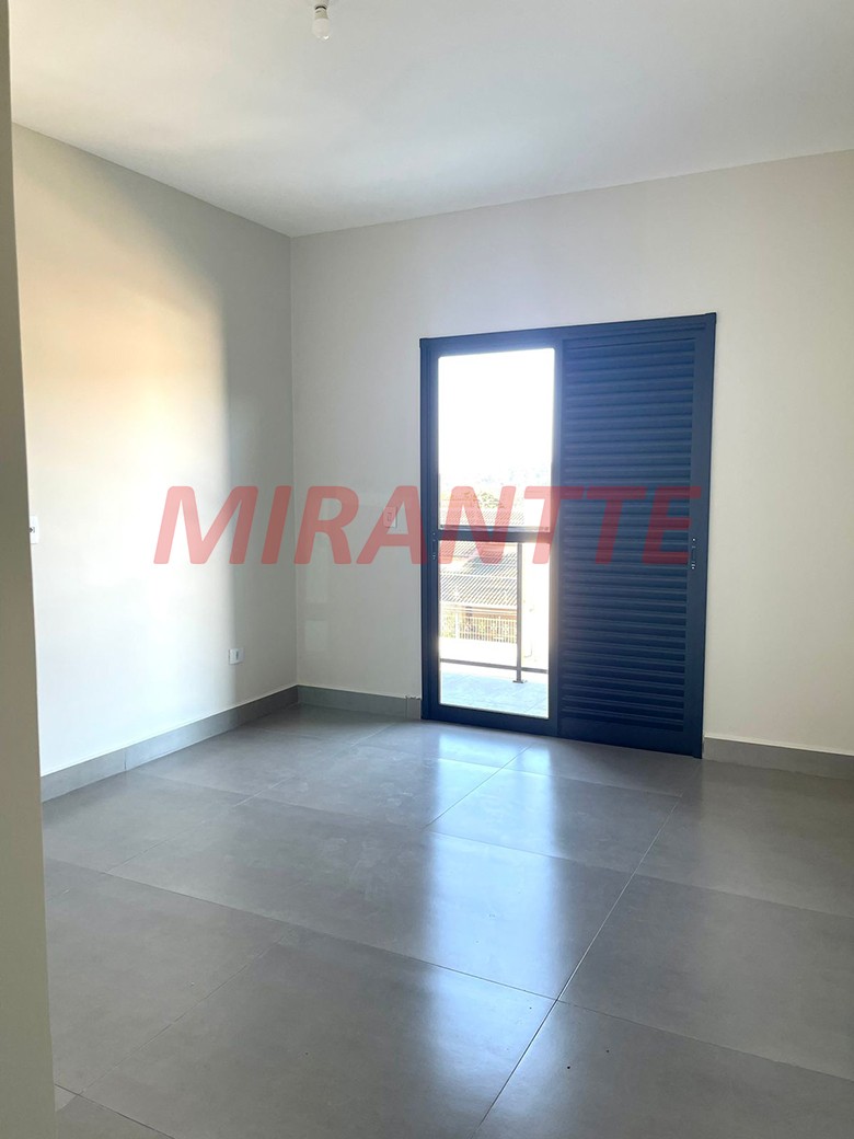 Sobrado de 115m² com 3 quartos em Jardim do Lago