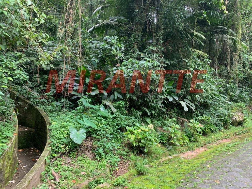 Terreno de 3907m² em Serra Da Cantareira