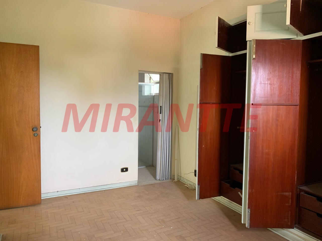 Sobrado de 159m² com 6 quartos em Jardim São Paulo